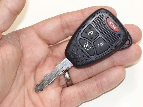 How to Replace the Battery in your Jeep Wrangler Key Fob