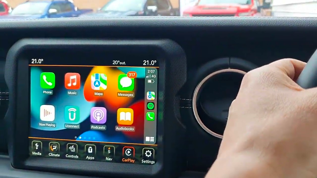 The Best Apps and Gadgets for Your Jeep Wrangler