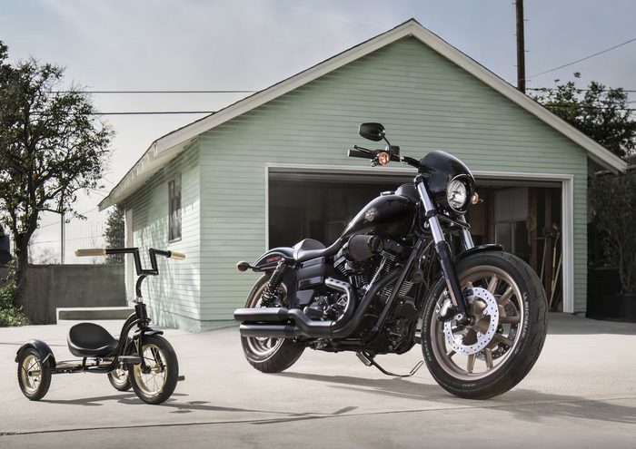 10 Best Father's Day Gifts for Motorcycle Dads