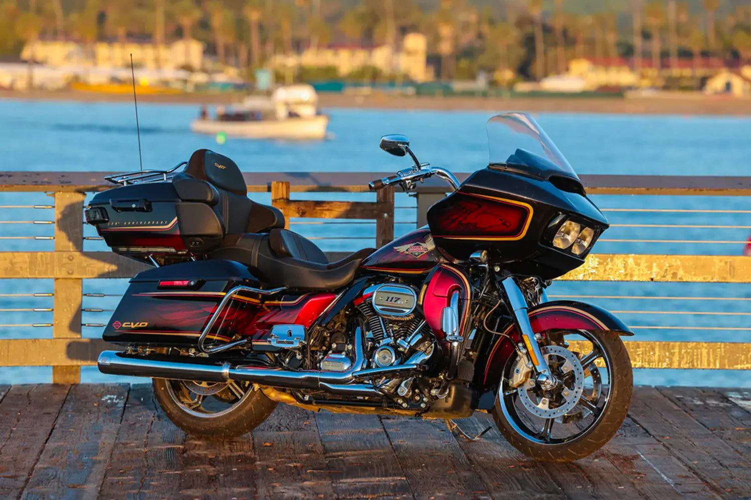 2023 Road Glide vs 2023 Road King: Which Harley-Davidson Touring Motorcycle is Better?