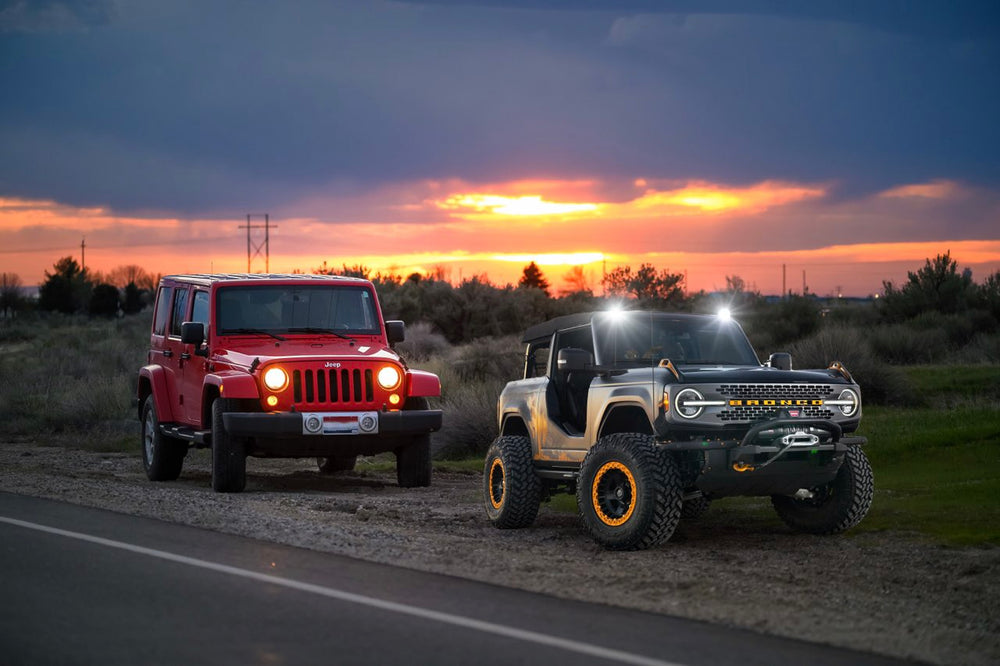 Jeep Wrangler vs Ford Bronco