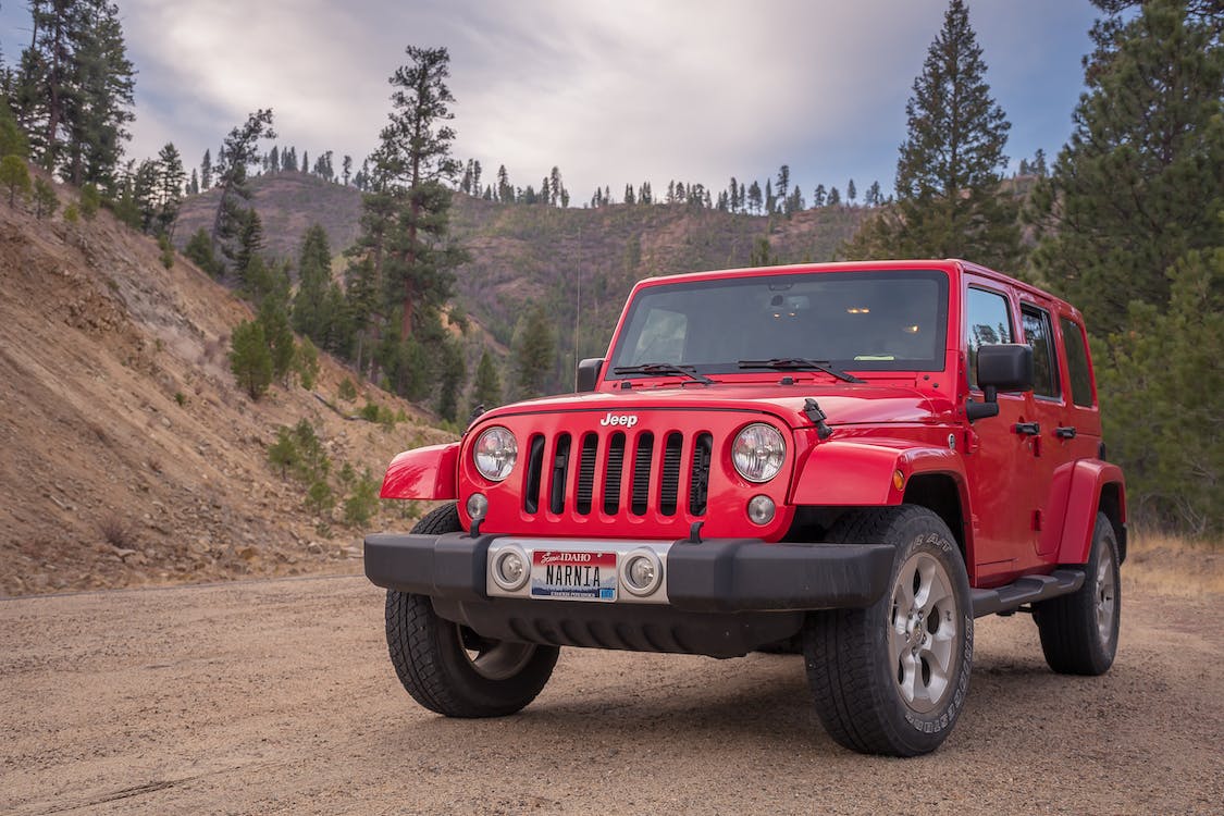 Stop! 6 Signs Your Jeep Brake Needs Service