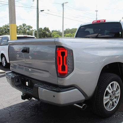 Luces traseras LED con animación de inicio para Toyota Tundra 2014-2021