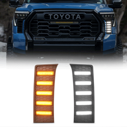 Toyota Tundra fog lights with daytime running lights and turn signal lights