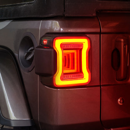 Jeep Wrangler JL headlights details