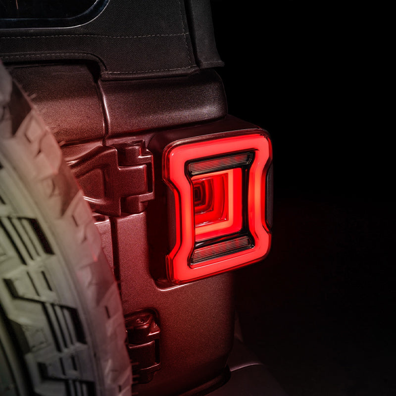 Jeep Wrangler JL headlights details