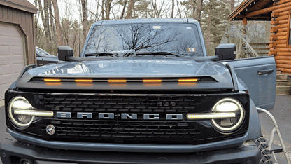 Bronco hood sequential turn signal lights