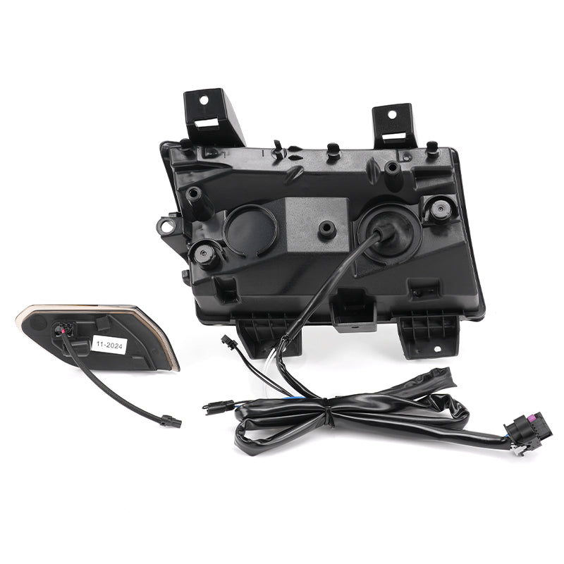 Jeep LED turn signal lights and LED fender light combo feature dynamic sequential indicators