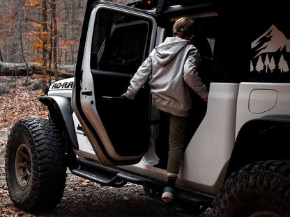 Easily entry for kids and seniors