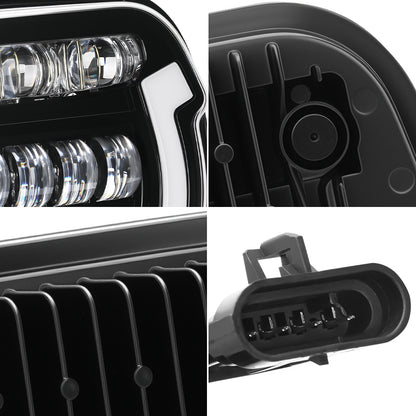 2023+ Harley Street Glide with a 7″ LED headlight featuring blue breathing light and matching visor