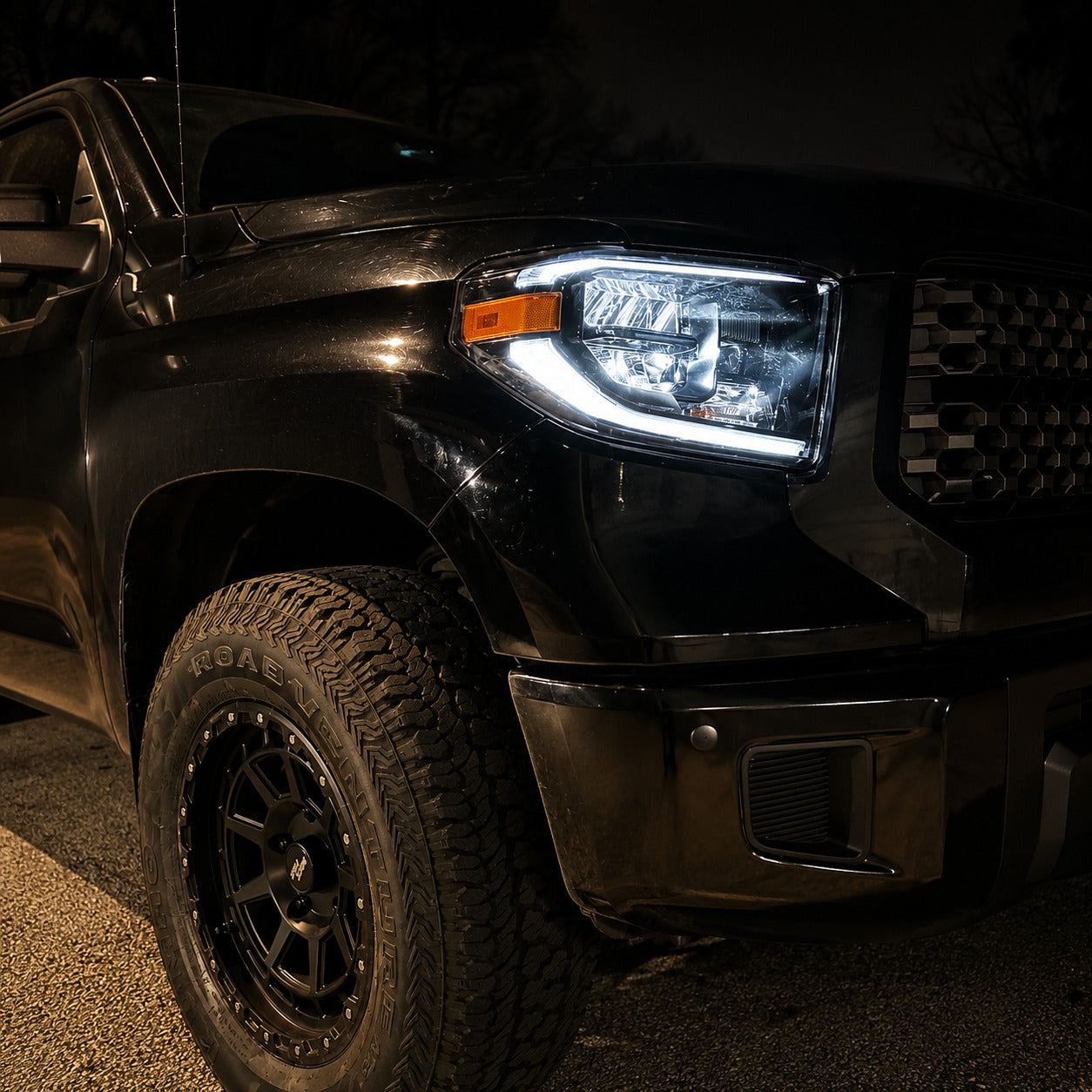 2016 tundra headlights