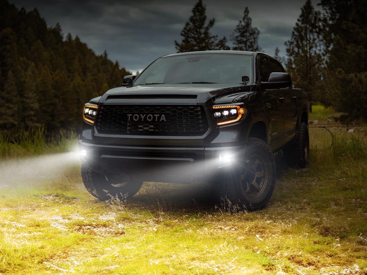 Durable, long-lasting aluminum housing LED fog lights designed for 2014–2021 Toyota Tundra.