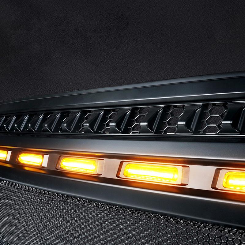 JL Mesh Grille with Amber Lights